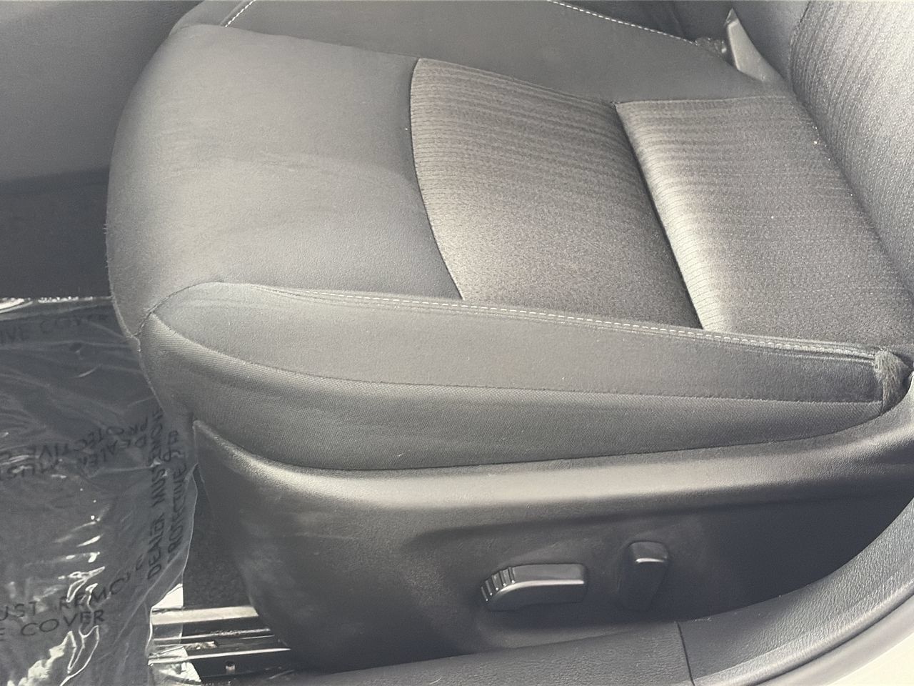 Used 2025 Nissan Altima 2.5 SV FWD image 18