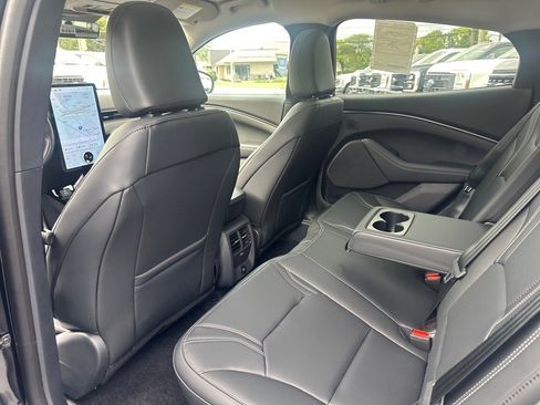 New 2025 Ford Mustang Mach-E Premium image 31