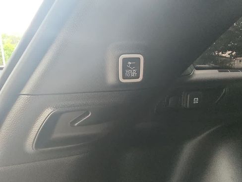 Used 2024 Jeep Grand Cherokee Altitude AWD/4WD image 19
