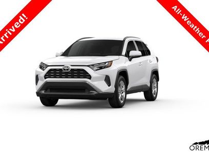 New 2025 Toyota RAV4 XLE