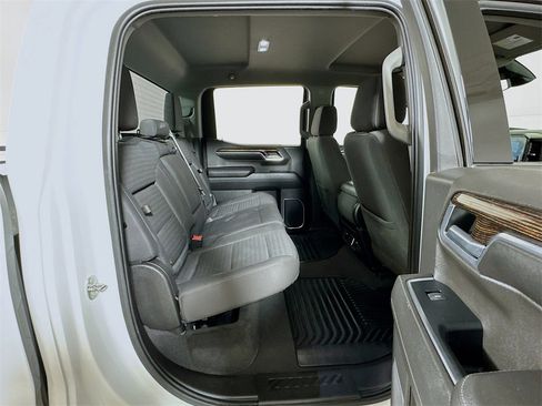 Used 2022 GMC Sierra 1500 Elevation image 25