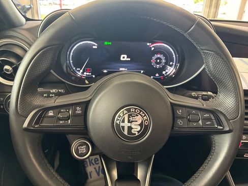 Used 2024 Alfa Romeo Giulia Ti w/ Performance Driving Package RWD image 30