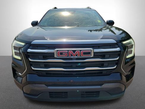 Used 2026 GMC Terrain Elevation w/ Elevation Premium Package FWD image 8