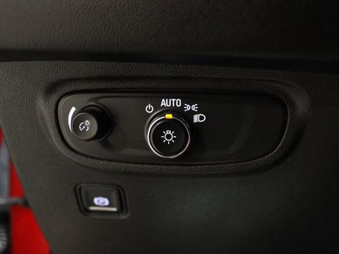 Used 2022 GMC Terrain SLE w/ Driver Convenience Package image 42