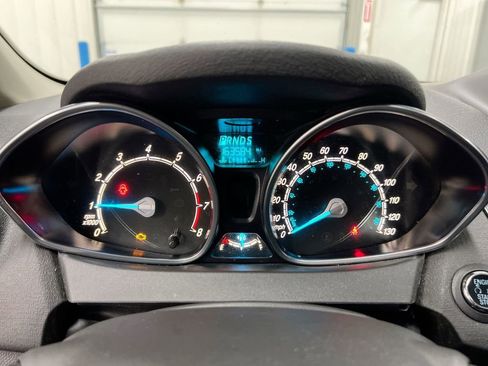 Used 2014 Ford Fiesta Titanium image 12