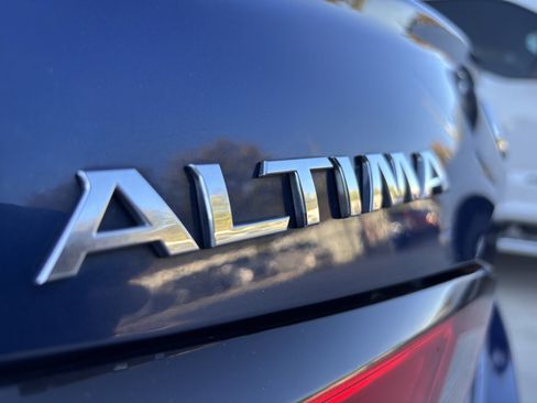 Used 2021 Nissan Altima 2.5 SR image 13