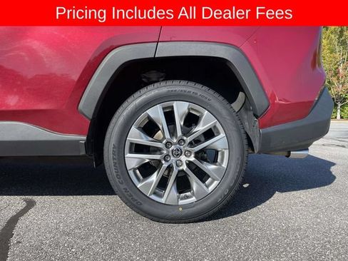 Used 2022 Toyota RAV4 XLE Premium AWD/4WD image 9