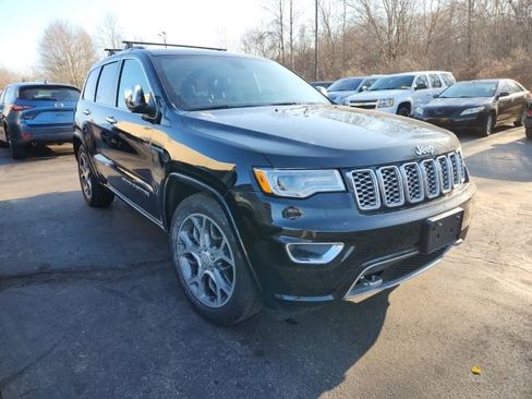 Used 2021 Jeep Grand Cherokee Overland image 3