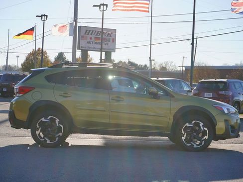 Used 2021 Subaru Crosstrek 2.5i Limited w/ Moonroof Package 2 image 8