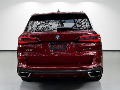 Used 2022 BMW X5 sDrive40i w/ M Sport Package RWD image 4