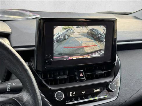 Used 2023 Toyota Corolla LE image 14
