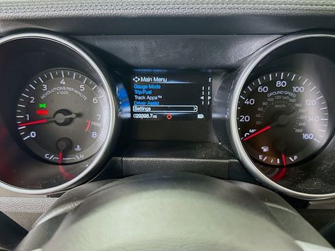 Used 2022 Ford Mustang GT RWD image 11