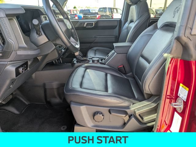 Used 2025 Ford Bronco Badlands AWD/4WD image 14
