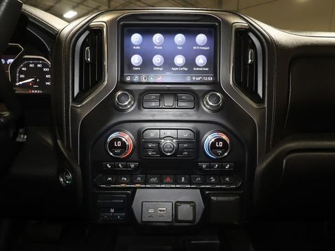 Used 2020 GMC Sierra 1500 Denali w/ Denali Ultimate Package image 18