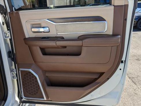 Used 2022 RAM 2500 Laramie AWD/4WD image 18