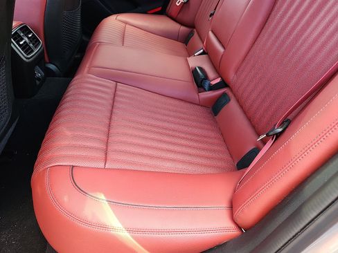 Used 2023 Genesis G70 2.0T w/ Sport Prestige Package image 27