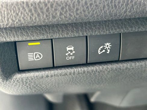 Certified 2025 Toyota Camry SE image 24