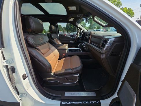 Used 2024 Ford F350 King Ranch w/ FX4 Off-Road Package AWD/4WD image 8