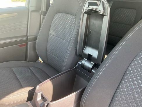 Used 2023 Ford Escape Active w/ Tech Pack #1 AWD/4WD image 31