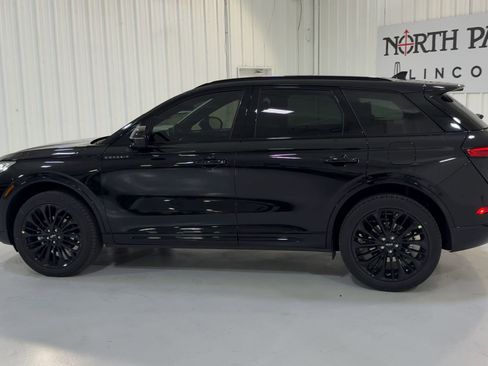 New 2026 Lincoln Corsair Reserve w/ Jet Appearance Package image 7