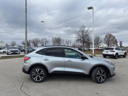 Used 2022 Ford Escape SEL w/ SEL Stealth AWD Package image 10