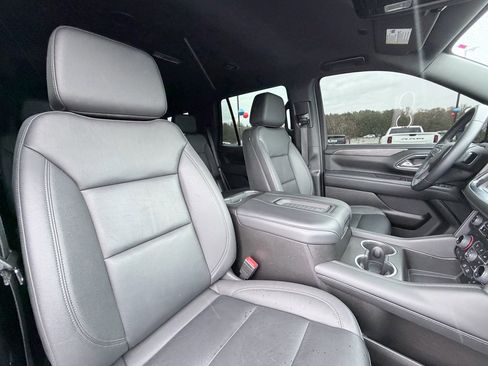 Used 2022 Chevrolet Tahoe Z71 w/ Z71 Off-Road Package image 26