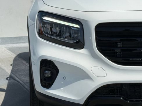 New 2026 Mercedes-Benz GLB 250 image 5