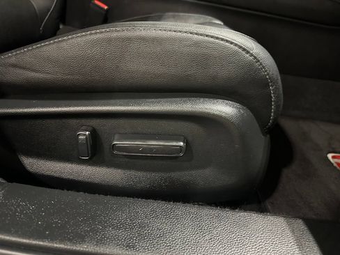 Used 2020 Honda Accord Touring image 34