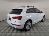 Used 2020 Audi Q5 2.0T Premium w/ Convenience Package image 4