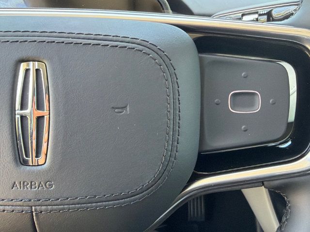 New 2026 Lincoln Nautilus Reserve AWD/4WD image 31