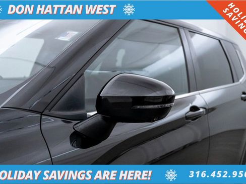 Used 2022 Mitsubishi Outlander SE image 26