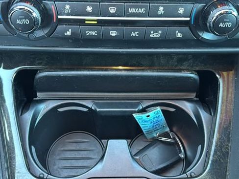 Used 2015 BMW 640i xDrive Convertible image 22