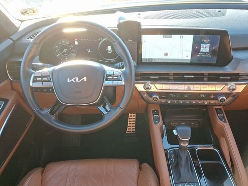 Used 2024 Kia Telluride SX Prestige X-Line image 16