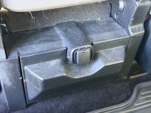 Used 2015 Ford F150 XLT w/ Equipment Group 302A Luxury image 23