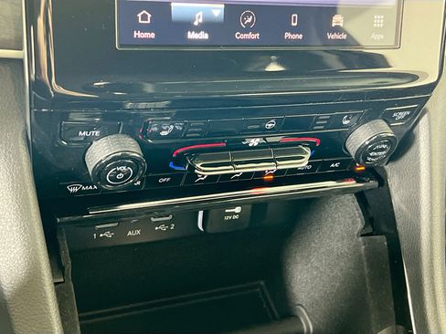 Used 2021 Jeep Grand Cherokee L Limited image 15