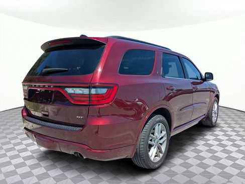 Used 2024 Dodge Durango GT RWD image 3
