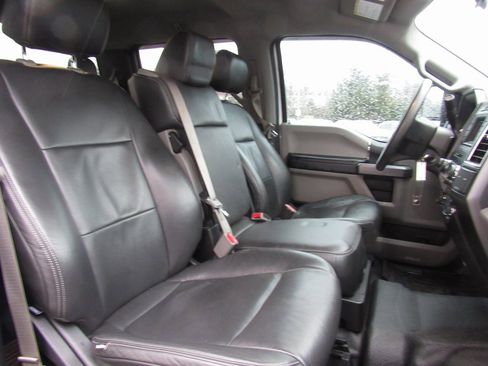 Used 2017 Ford F350 XLT w/ XLT Value Package image 12