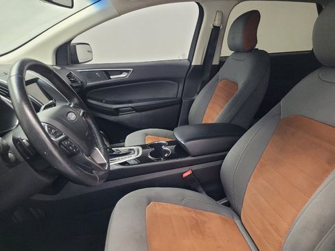Used 2018 Ford Edge SEL w/ Equipment Group 201A FWD image 17