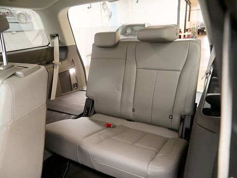 Used 2019 Ford Expedition XLT w/ Equipment Group 202A image 30