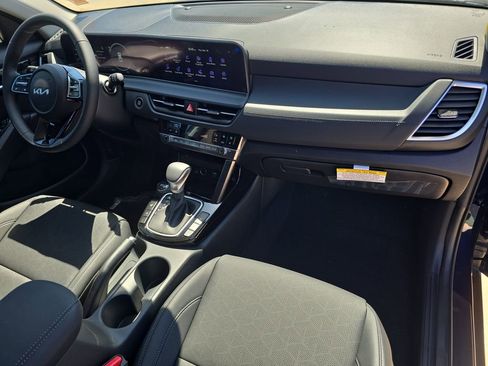 New 2026 Kia Seltos EX image 11