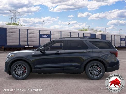 New 2026 Ford Explorer ST-Line w/ ST-Line Street Pack RWD image 3