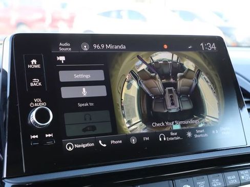 Used 2025 Honda Odyssey Touring image 34