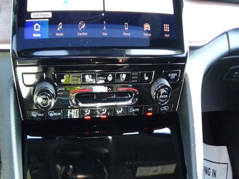 Certified 2024 Jeep Grand Cherokee L Summit w/ Luxury Tech Group V image 28