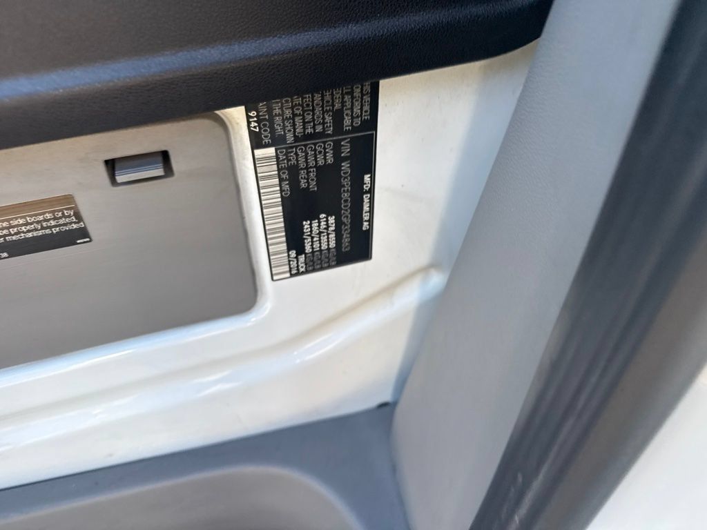 Used 2016 Mercedes-Benz Sprinter 2500 image 18