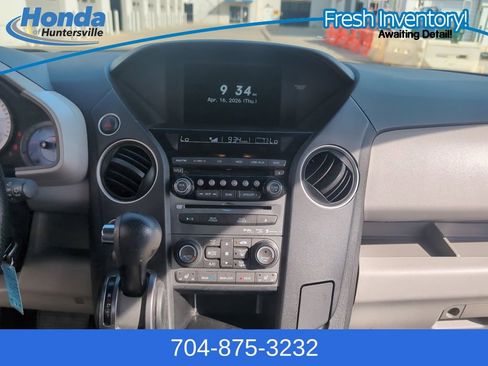 Used 2015 Honda Pilot Touring image 17