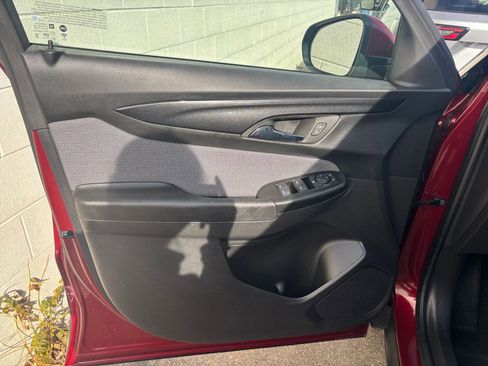 Used 2025 Chevrolet TrailBlazer LT image 20