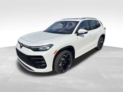 New 2026 Volkswagen Tiguan SEL R-Line