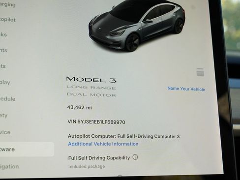 Used 2020 Tesla Model 3 Long Range image 25