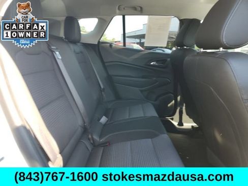 Used 2024 Chevrolet Trax LT w/ Sunroof Package FWD image 20