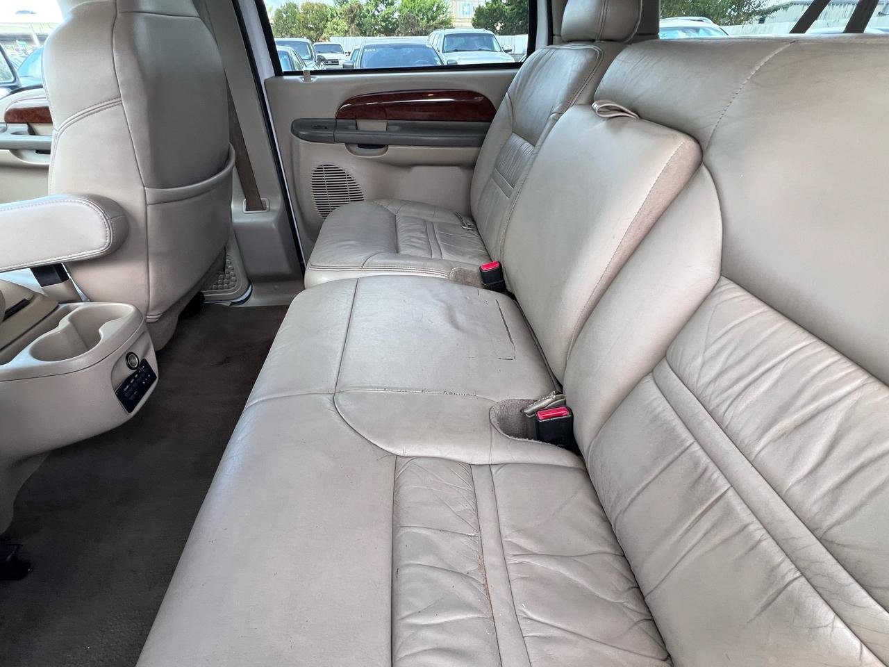 Used 2001 Ford Excursion Limited RWD image 19